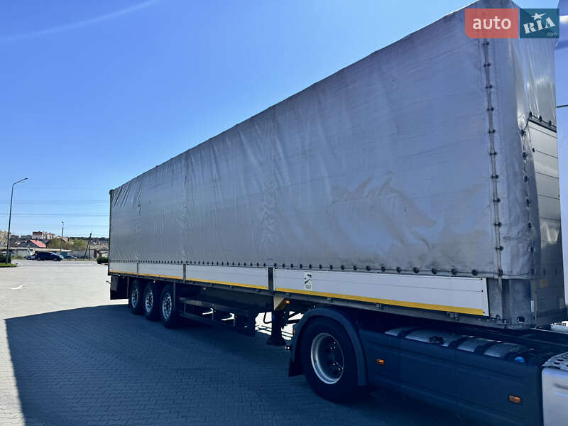Тентованный борт (штора) - полуприцеп Schmitz Cargobull Cargobull 2012 в Новоднестровске