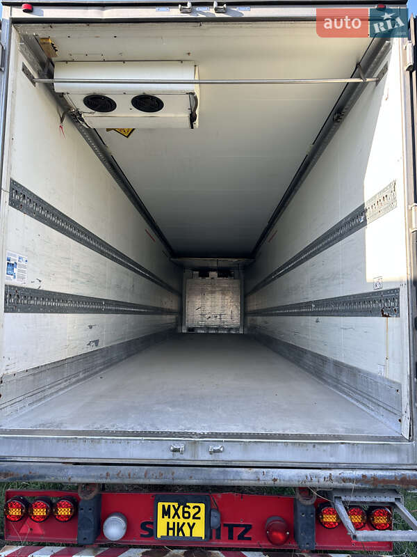 Рефрижератор полуприцеп Schmitz Cargobull Cargobull 2008 в Виннице