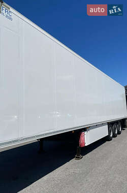 Рефрижератор полуприцеп Schmitz Cargobull Cargobull 2014 в 