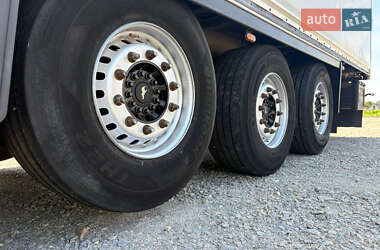 Изотермическая будка Schmitz Cargobull Cargobull 2012 в 