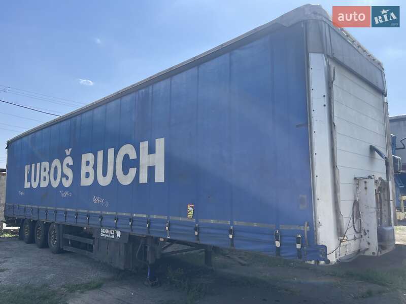 Тентованный борт (штора) - полуприцеп Schmitz Cargobull Cargobull 2004 в 