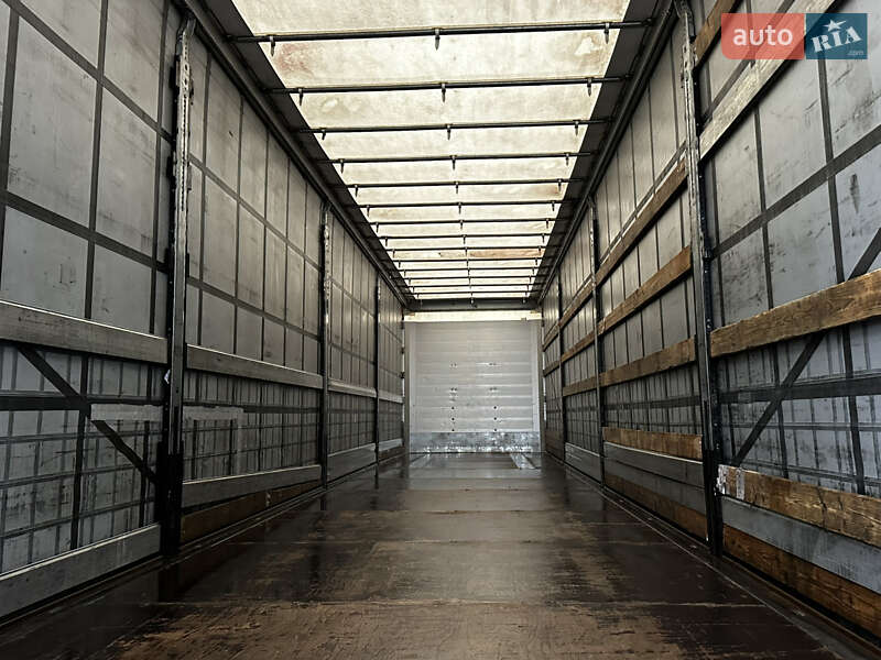 Тентований борт (штора) - напівпричіп Schmitz Cargobull Cargobull 2015 в Умані фото 6 Тентований борт (штора) - напівпричіп Schmitz Cargobull Cargobull 2015 в Умані