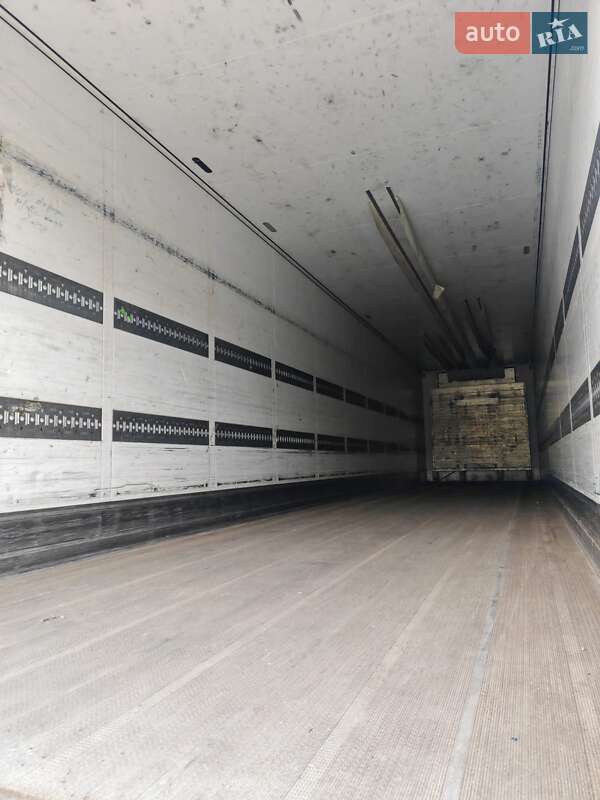 Тентованный борт (штора) - полуприцеп Schmitz Cargobull Cargobull 2016 в Луцке фото 11 Тентованный борт (штора) - полуприцеп Schmitz Cargobull Cargobull 2016 в Луцке