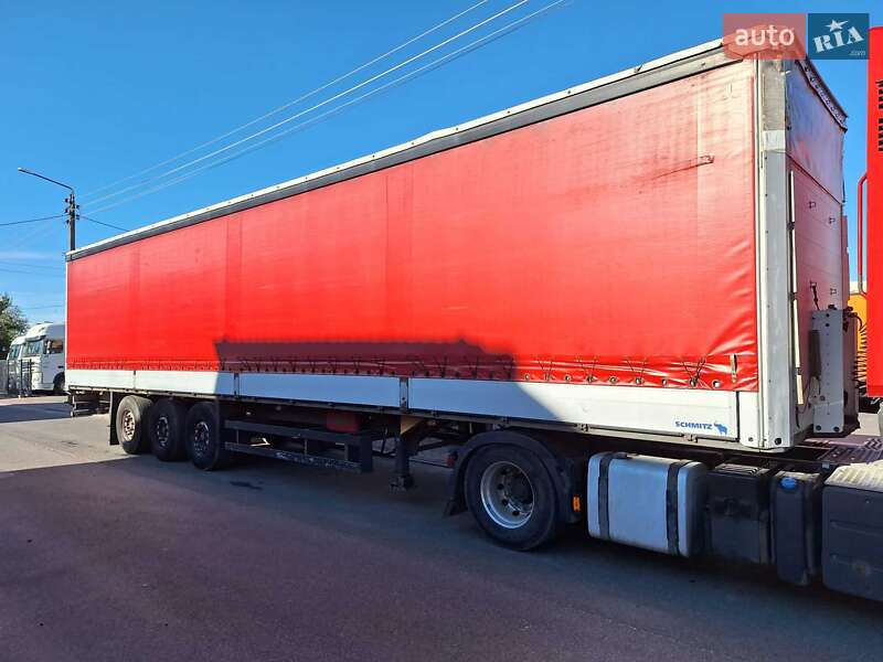 Тентований борт (штора) - напівпричіп Schmitz Cargobull Cargobull 2011 в Львові