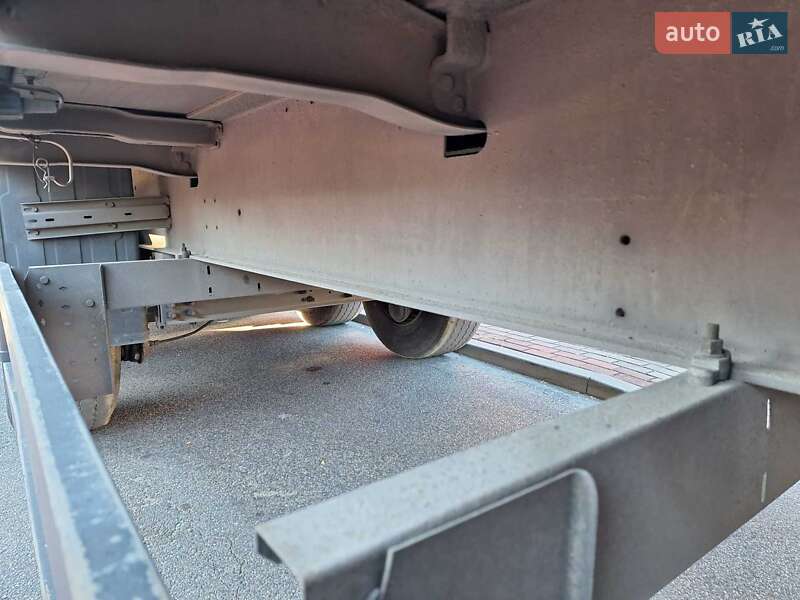 Тентований борт (штора) - напівпричіп Schmitz Cargobull Cargobull 2011 в Львові