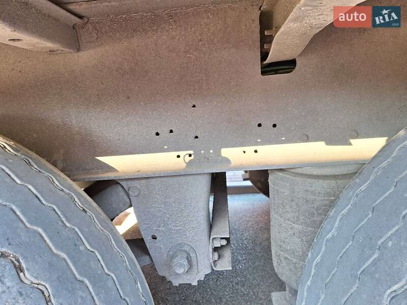 Тентований борт (штора) - напівпричіп Schmitz Cargobull Cargobull 2011 в Львові