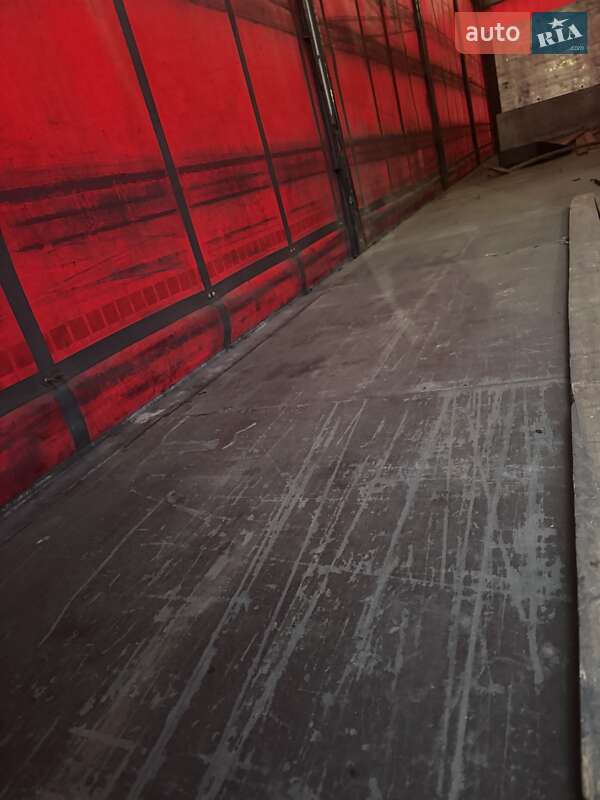 Тентований борт (штора) - напівпричіп Schmitz Cargobull Cargobull 2011 в Львові фото 5 Тентований борт (штора) - напівпричіп Schmitz Cargobull Cargobull 2011 в Львові