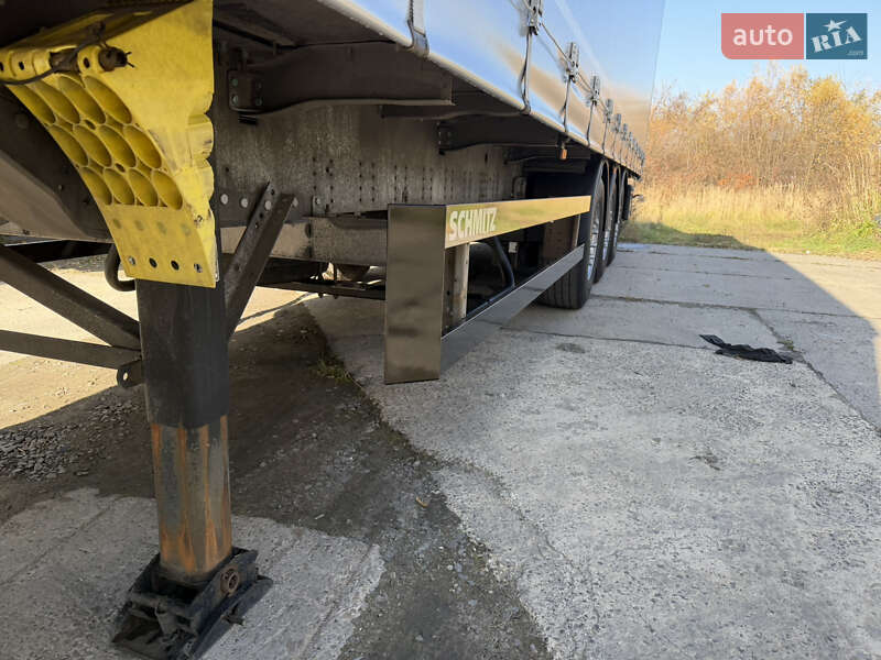 Тентованный борт (штора) - полуприцеп Schmitz Cargobull Cargobull 2015 в Львове фото 17 Тентованный борт (штора) - полуприцеп Schmitz Cargobull Cargobull 2015 в Львове