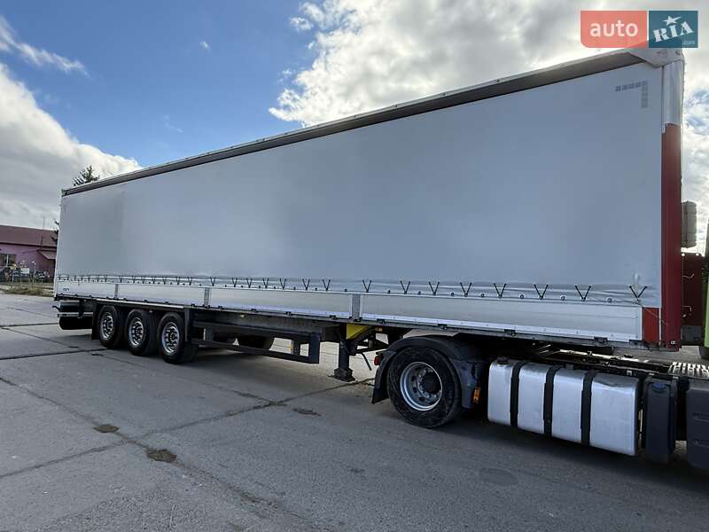 Тентованный борт (штора) - полуприцеп Schmitz Cargobull Cargobull 2012 в Надворной