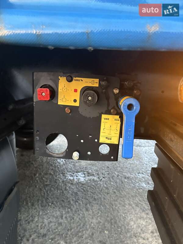 Тентований борт (штора) - напівпричіп Schmitz Cargobull Cargobull 2014 в Луцьку