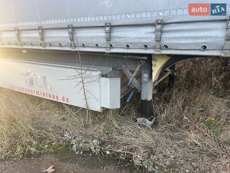 Тентований борт (штора) - напівпричіп Schmitz Cargobull Cargobull 2015 в Долині фото 4 Тентований борт (штора) - напівпричіп Schmitz Cargobull Cargobull 2015 в Долині