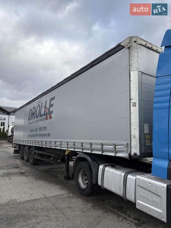 Тентований борт (штора) - напівпричіп Schmitz Cargobull Cargobull 2015 в Луцьку