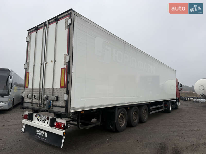 Изотермическая будка Schmitz Cargobull Cargobull 2014 в Киеве