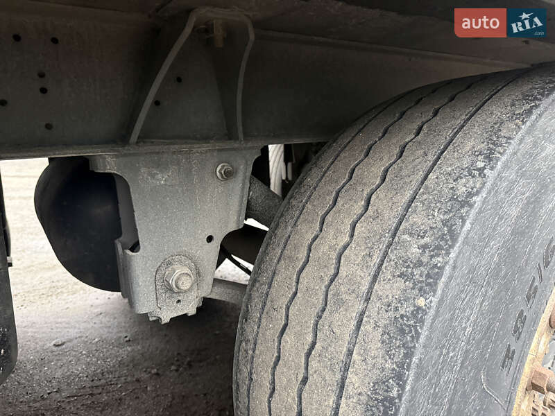 Изотермическая будка Schmitz Cargobull Cargobull 2014 в Киеве