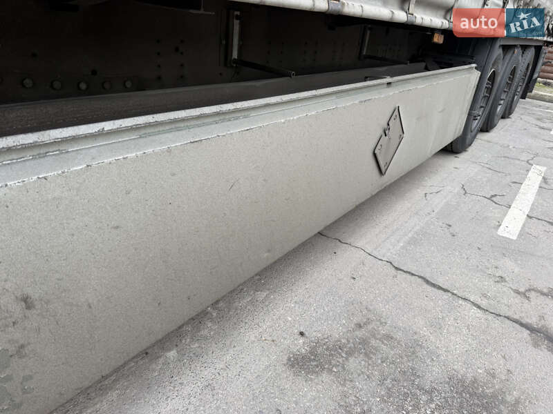 Тентованный борт (штора) - полуприцеп Schmitz Cargobull Cargobull 2015 в Луцке фото 10 Тентованный борт (штора) - полуприцеп Schmitz Cargobull Cargobull 2015 в Луцке