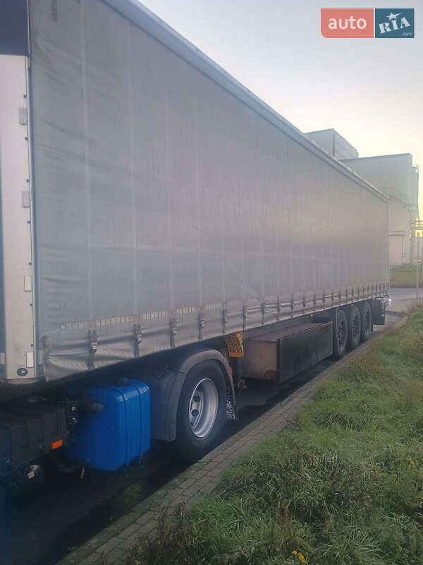 Тентованный борт (штора) - полуприцеп Schmitz Cargobull Cargobull 2015 в Луцке