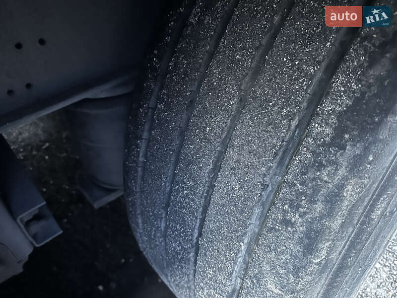 Тентованный борт (штора) - полуприцеп Schmitz Cargobull Cargobull 2011 в Умани фото 10 Тентованный борт (штора) - полуприцеп Schmitz Cargobull Cargobull 2011 в Умани