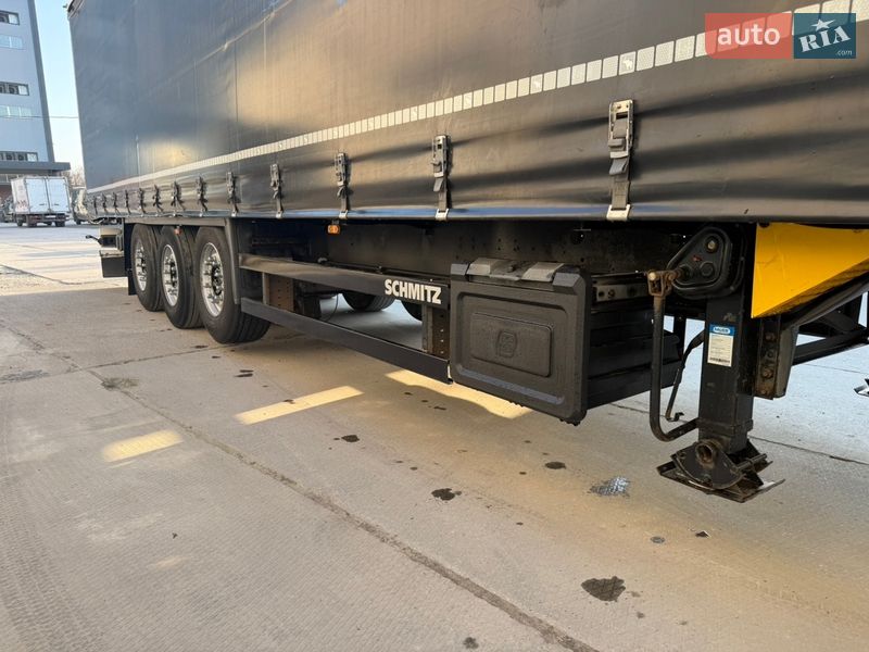 Тентованный борт (штора) - полуприцеп Schmitz Cargobull Cargobull 2013 в Львове