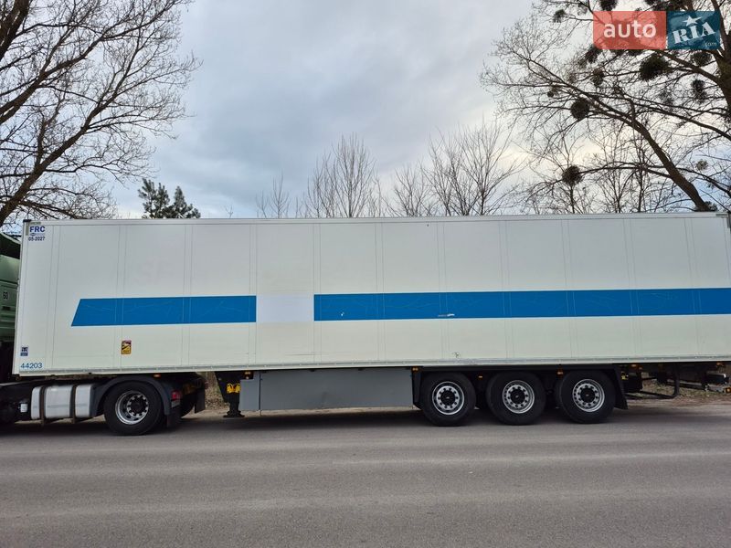 Рефрижератор полуприцеп Schmitz Cargobull Cargobull 2014 в Луцке