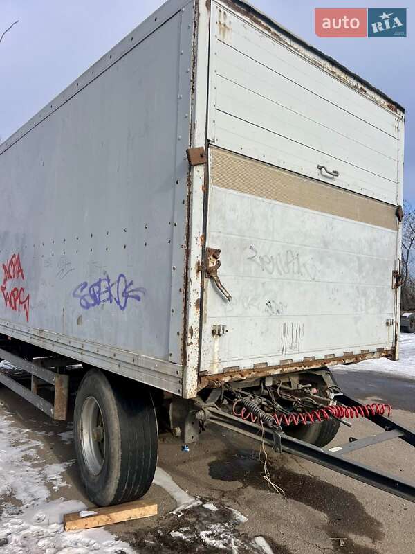 Бортовой полуприцеп Schmitz Cargobull Gotha 1998 в Одессе