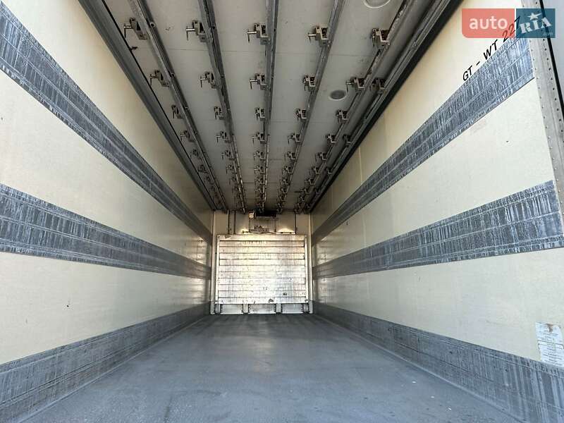 Рефрижератор Schmitz Cargobull KO 2007 в Луцке