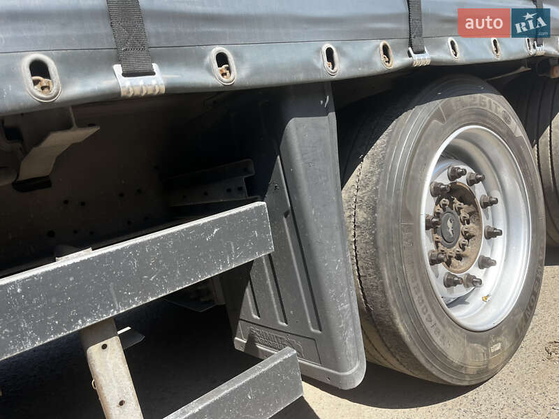 Тентований борт (штора) - напівпричіп Schmitz Cargobull Mega 2008 в Луцьку