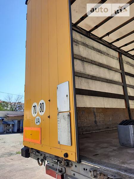Тентований борт (штора) - напівпричіп Schmitz Cargobull S01 2004 в Хмельницькому