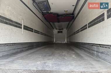 Рефрижератор полуприцеп Schmitz Cargobull S01 2006 в 