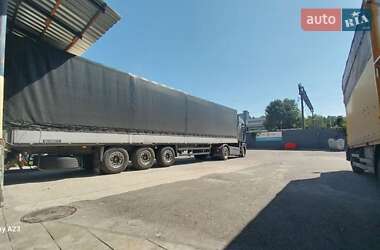 Тентованный борт (штора) - полуприцеп Schmitz Cargobull S01 2004 в 