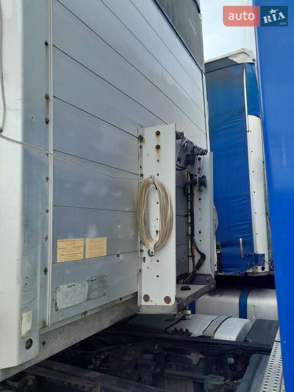 Тентованный борт (штора) - полуприцеп Schmitz Cargobull S01 2006 в Ровно