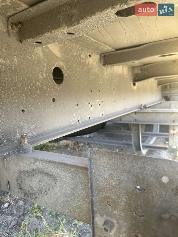 Тентованный борт (штора) - полуприцеп Schmitz Cargobull S01 2007 в Киеве