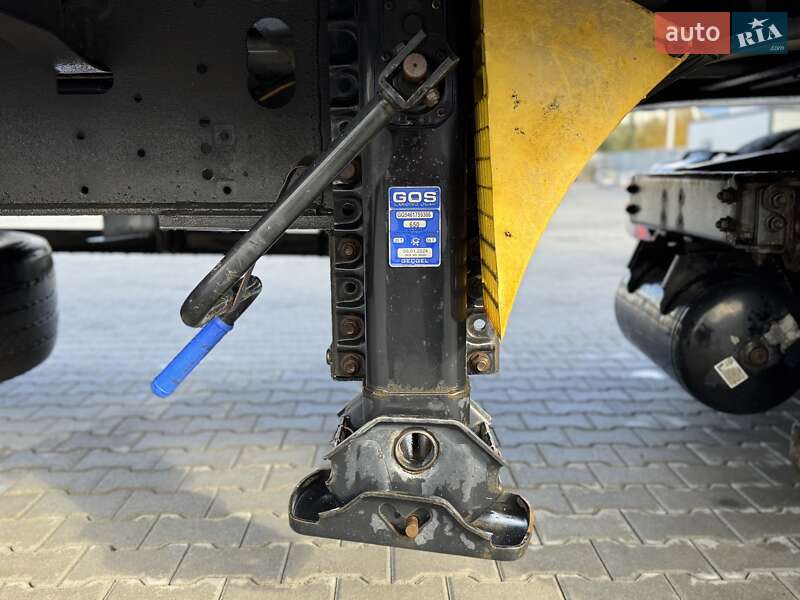 Тентованный борт (штора) - полуприцеп Schmitz Cargobull S01 2007 в Ужгороде