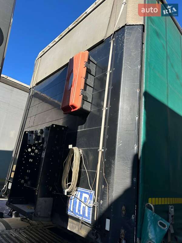 Тентованный борт (штора) - полуприцеп Schmitz Cargobull S01 2010 в Луцке