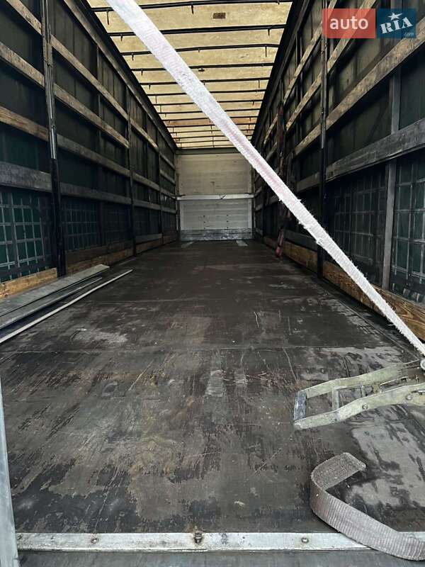 Платформа полуприцеп Schmitz Cargobull S01 2011 в Луцке