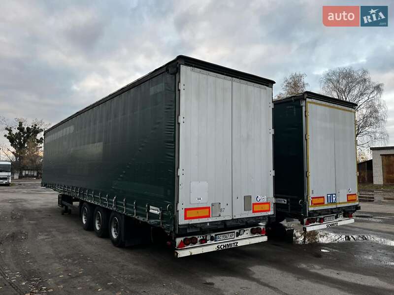 Платформа полуприцеп Schmitz Cargobull S01 2011 в Луцке