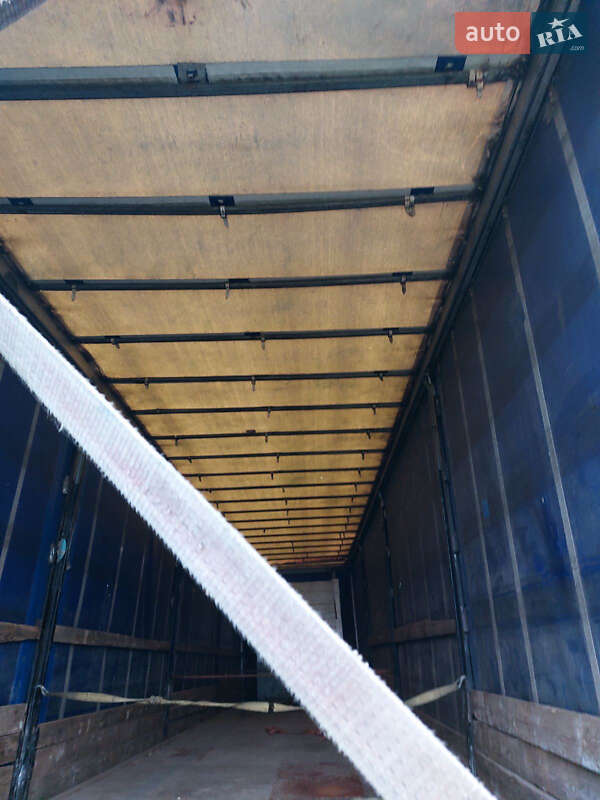 Платформа полуприцеп Schmitz Cargobull S01 2003 в Баштанке