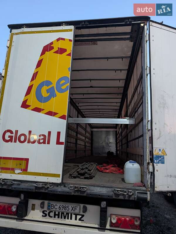 Тентованный борт (штора) - полуприцеп Schmitz Cargobull S01 2012 в Стрые