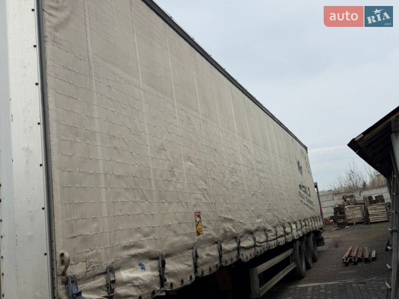 Тентованный борт (штора) - прицеп Schmitz Cargobull S01 2005 в Новоселице