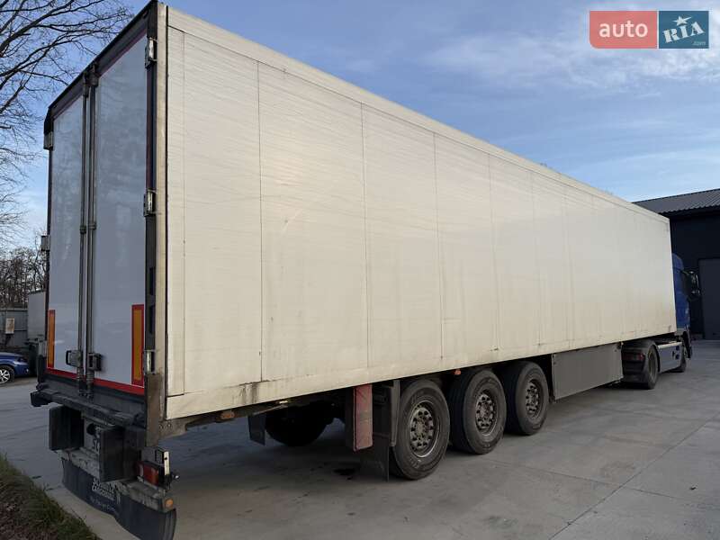 Schmitz Cargobull S3 2010