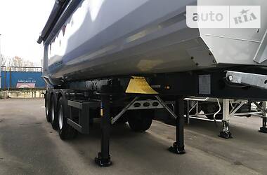 Самоскид напівпричіп Schmitz Cargobull SAF 2015 в Вінниці