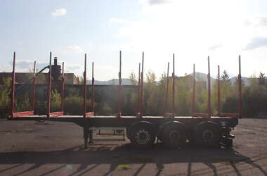 Лесовоз / Сортиментовоз - полуприцеп Schmitz Cargobull SAF 2004 в Хусте