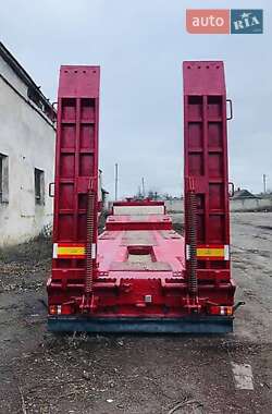 Низкорамная платформа Schmitz Cargobull SAF 2008 в 