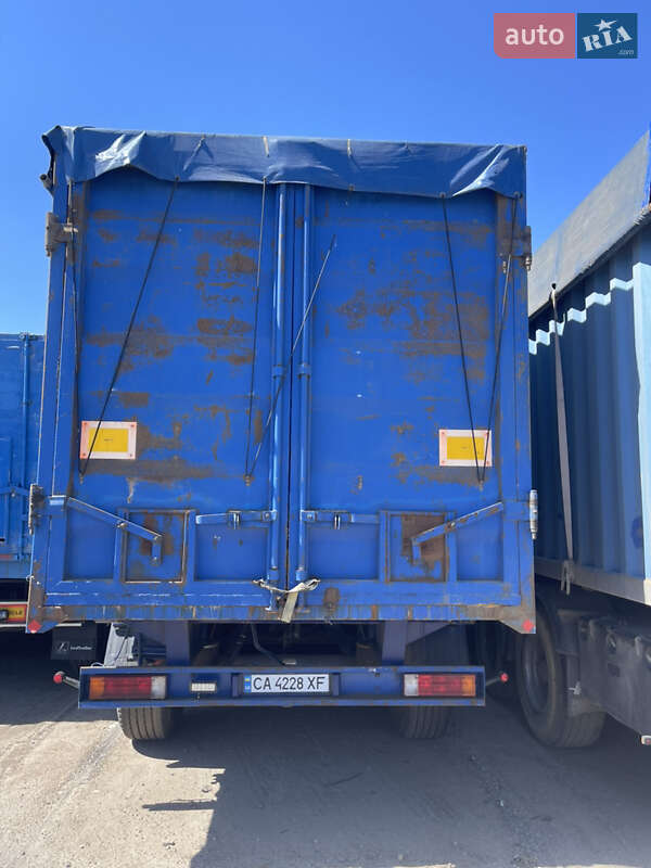 Самоскид напівпричіп Schmitz Cargobull SAF 2002 в Черкасах