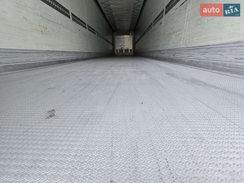 Рефрижератор полуприцеп Schmitz Cargobull SAF 2014 в Виннице