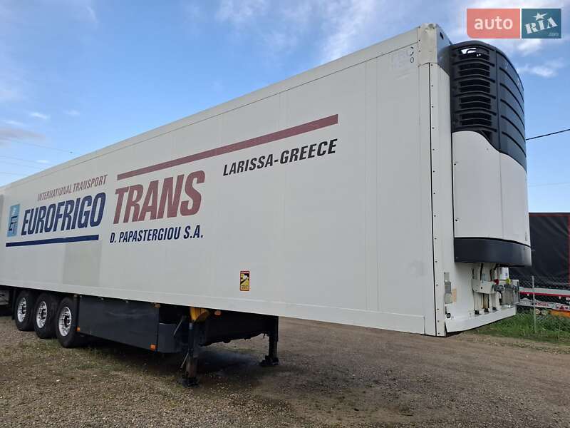 Рефрижератор Schmitz Cargobull SAF 2004 в Иршаве