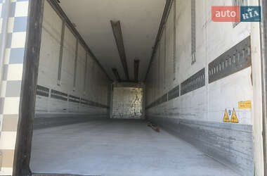 Рефрижератор полуприцеп Schmitz Cargobull SAF 2012 в 