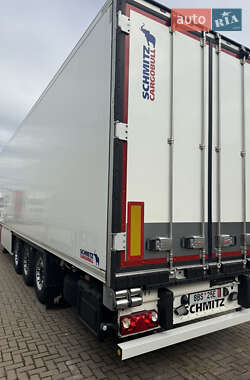Рефрижератор полуприцеп Schmitz Cargobull SAF 2013 в 