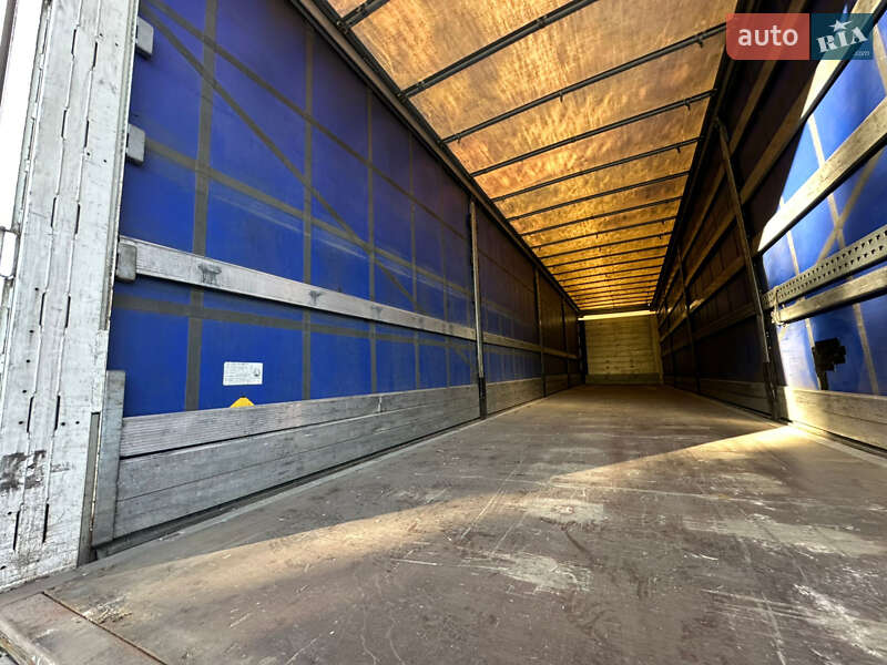 Тентований борт (штора) - напівпричіп Schmitz Cargobull SAF 2014 в Вараші