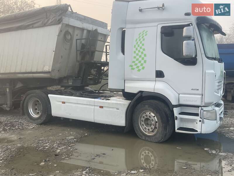 Зерновоз - напівпричіп Schmitz Cargobull SAF 2010 в Тячеві