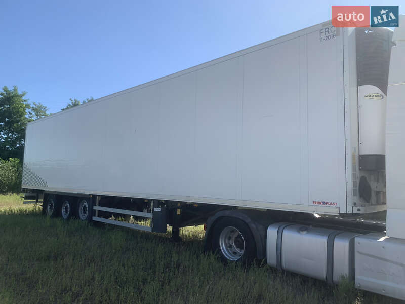 Рефрижератор напівпричіп Schmitz Cargobull SAF 2012 в Вінниці